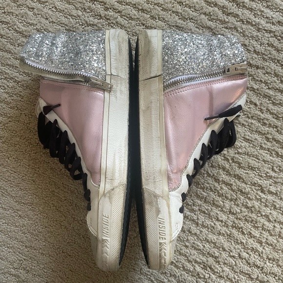 Golden Gooses - Picture 4 of 5